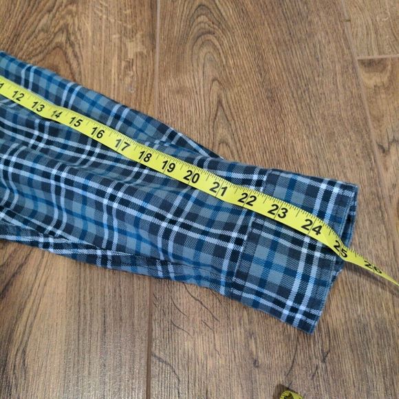 Duluth Mens Free Swingin Wicking Flannel Shirt Size L Blue Button LS Lightweight - Picture 13 of 14